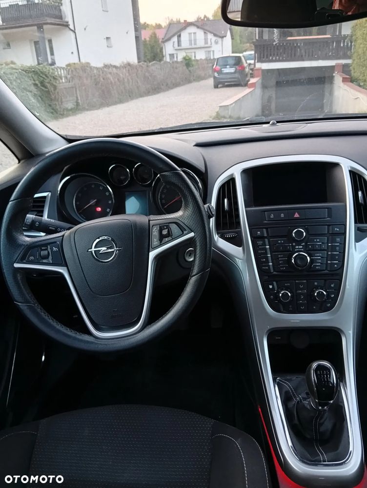 Opel Astra 1.4 Turbo Edition - 12