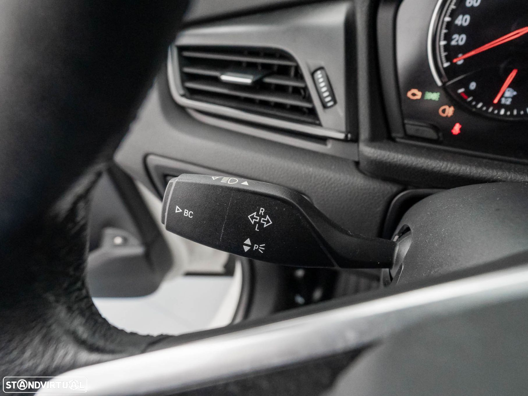 BMW 225xe Active Tourer Advantage - 21