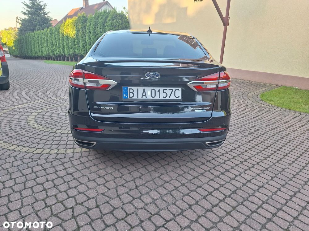 Ford Fusion 2.0 EcoBoost Titanium - 3