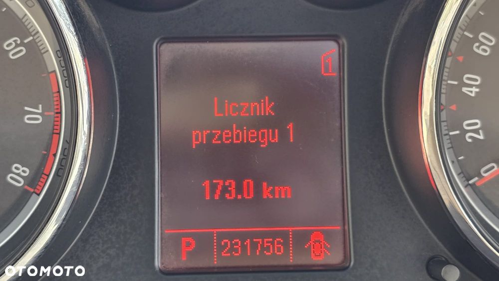 Opel Insignia 2.8 Turbo 4x4 Sport - 17