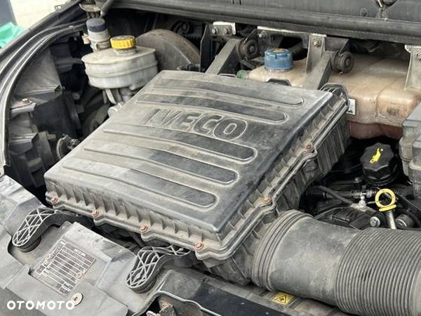 F1AGL411 E6 słupek 2.3 MJ JTD Iveco Daily Euro6 AdBlue - 1