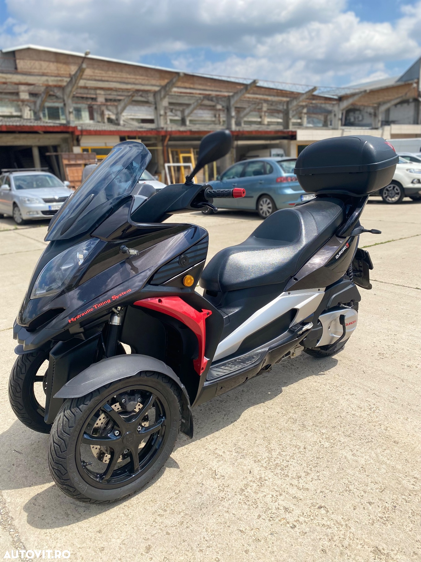 Piaggio MP3 350 Sport - 5