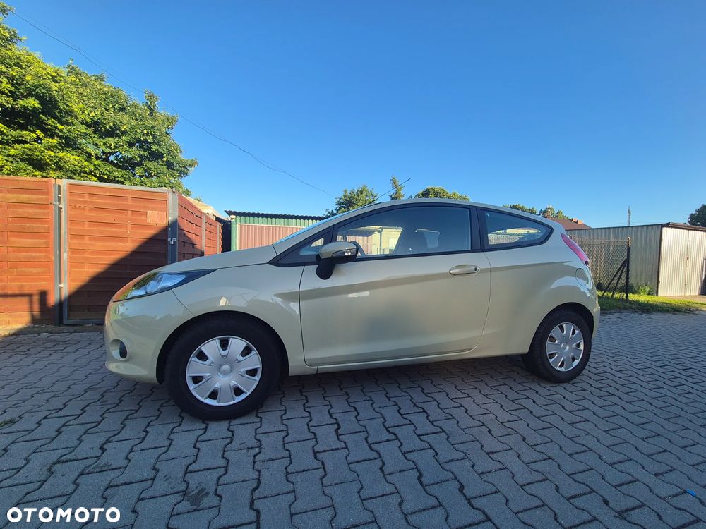Ford Fiesta - 4