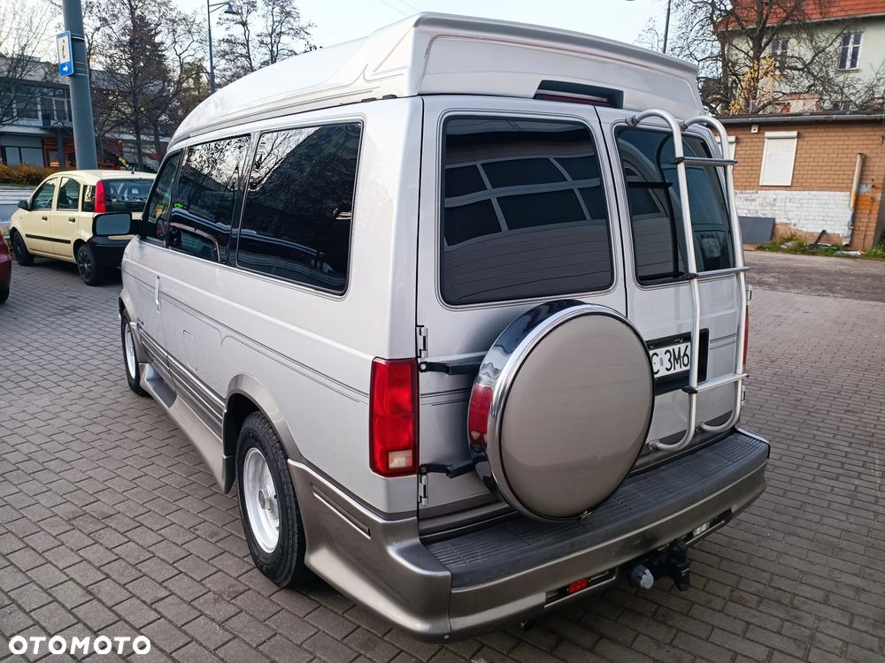 Chevrolet Astro - 5