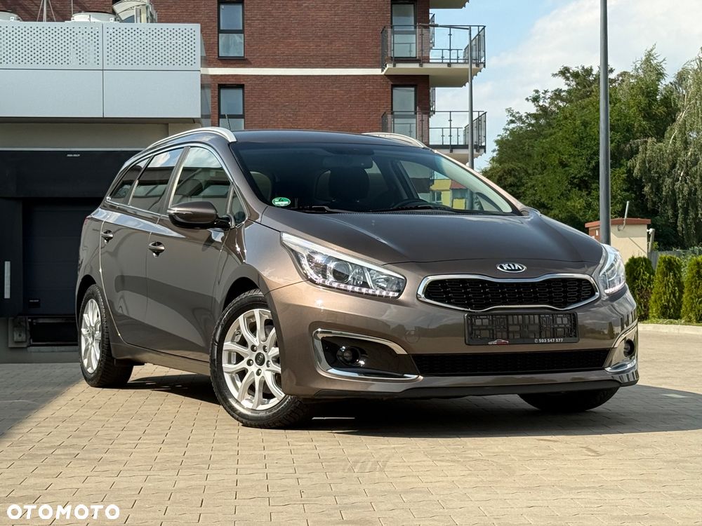 Kia Ceed 1.6 GDI Platinum Edition - 3