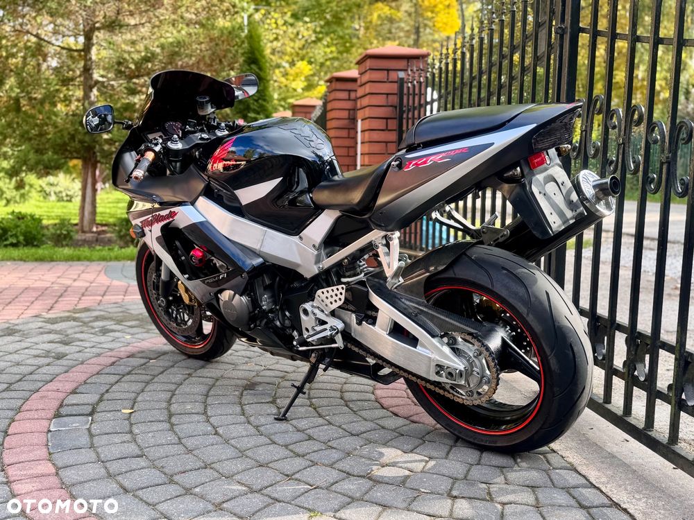 Honda CBR - 8