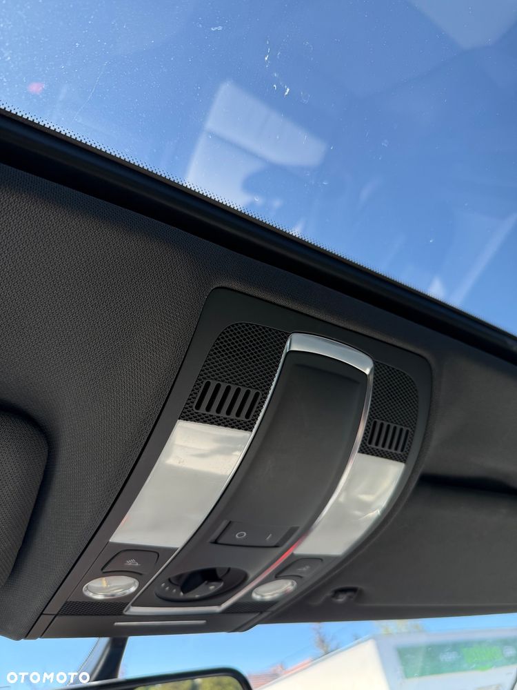 Audi A6 Avant - 29