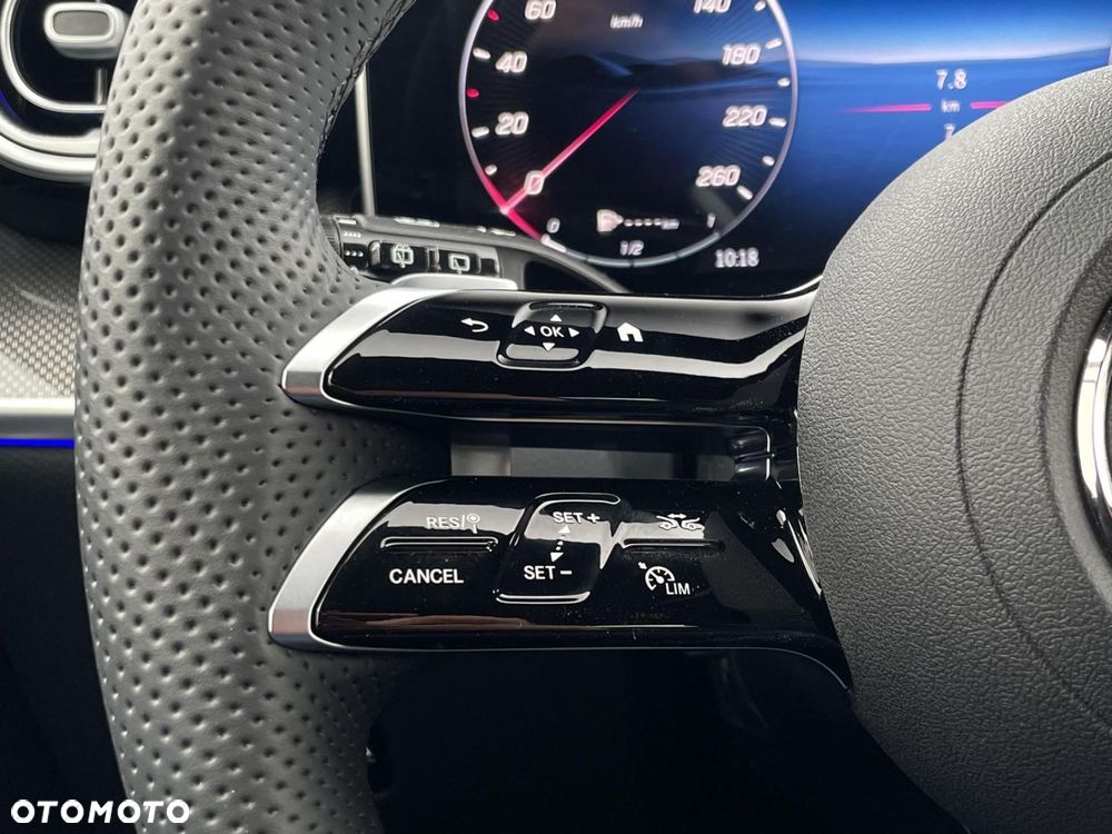 Mercedes-Benz GLC - 16