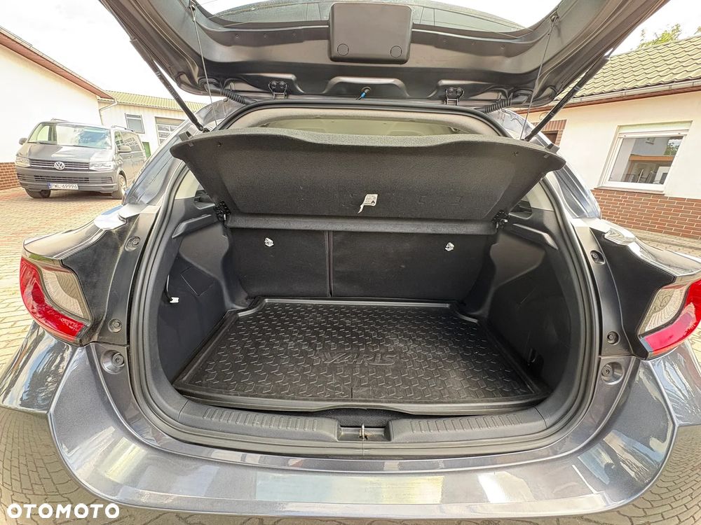 Toyota Yaris - 19