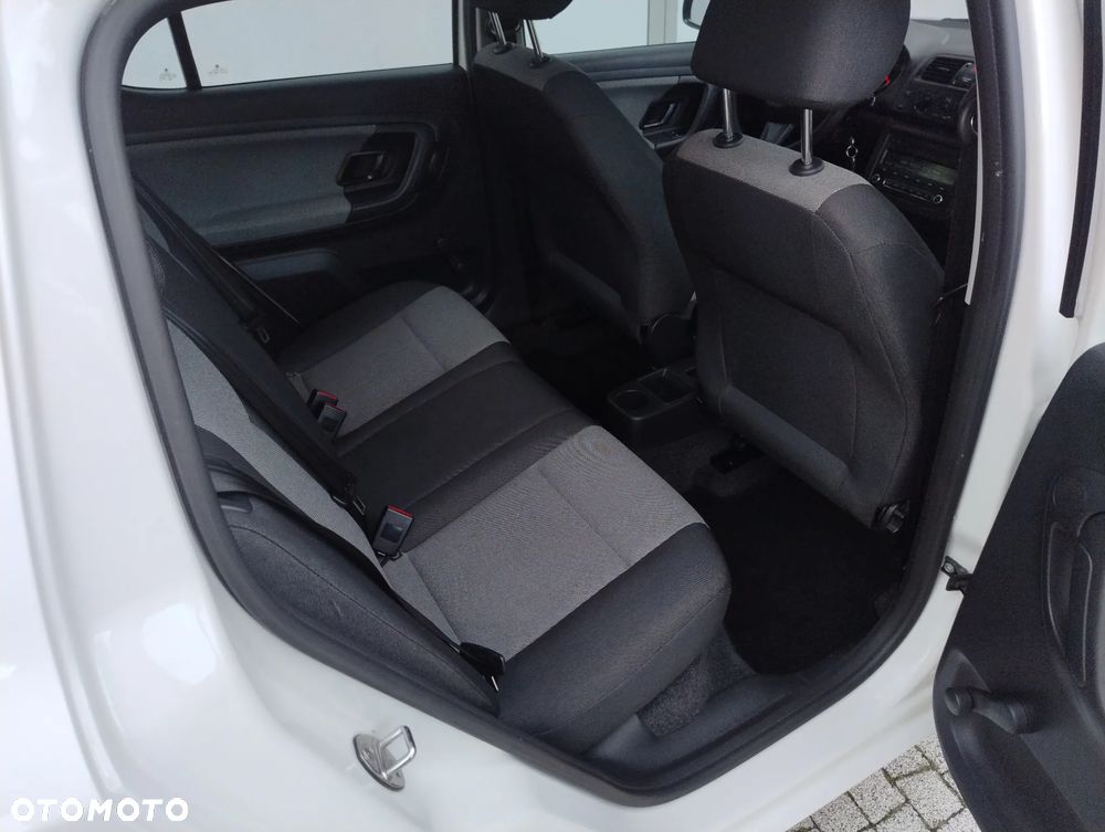 Skoda Fabia 1.6 TDI DPF Active Plus - 17