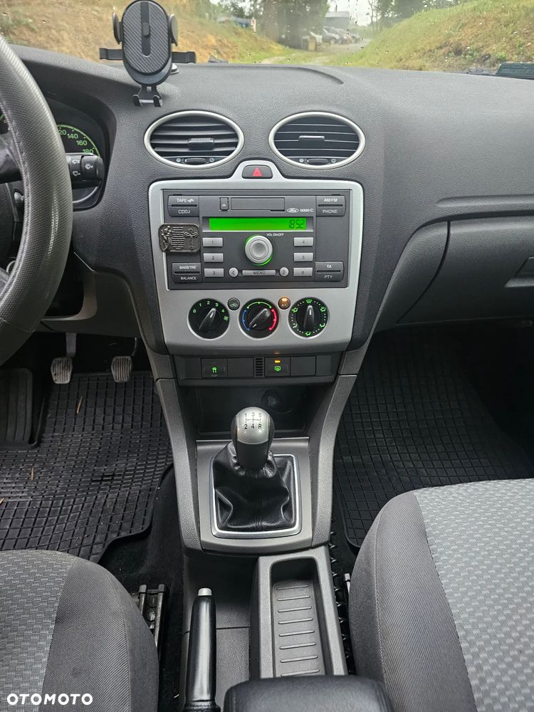 Ford Focus 1.6 TDCi Trend - 16