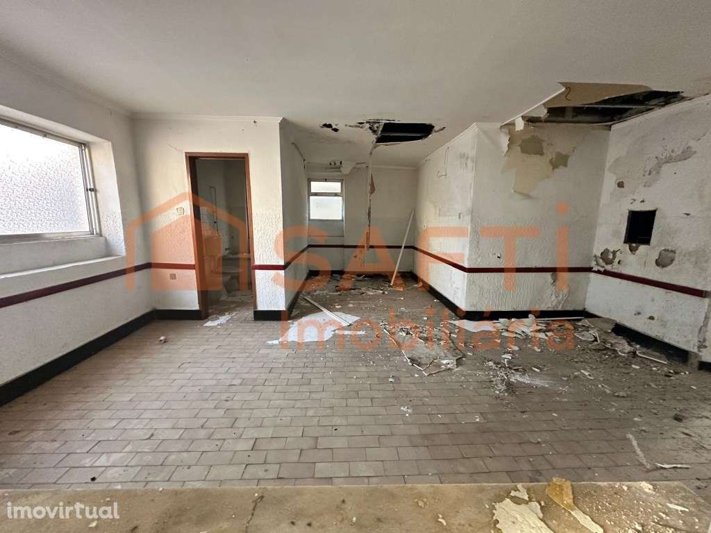 Espaço para remodelar no Entroncamento 86000€-150000€ - Grande imagem: 2/26