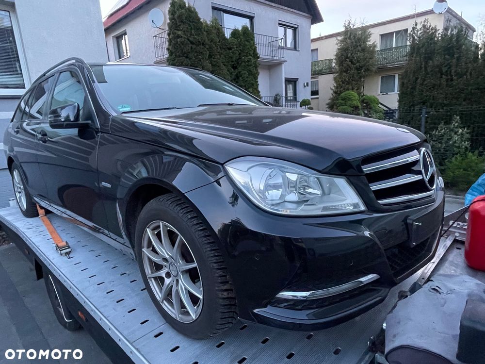 Mercedes-Benz Klasa C 180 BlueEFFICIENCY 7G-TRONIC - 10
