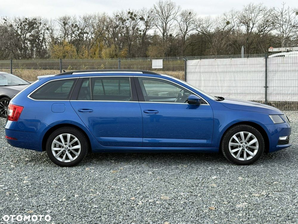 Skoda Octavia 1.6 TDI Ambition DSG - 10