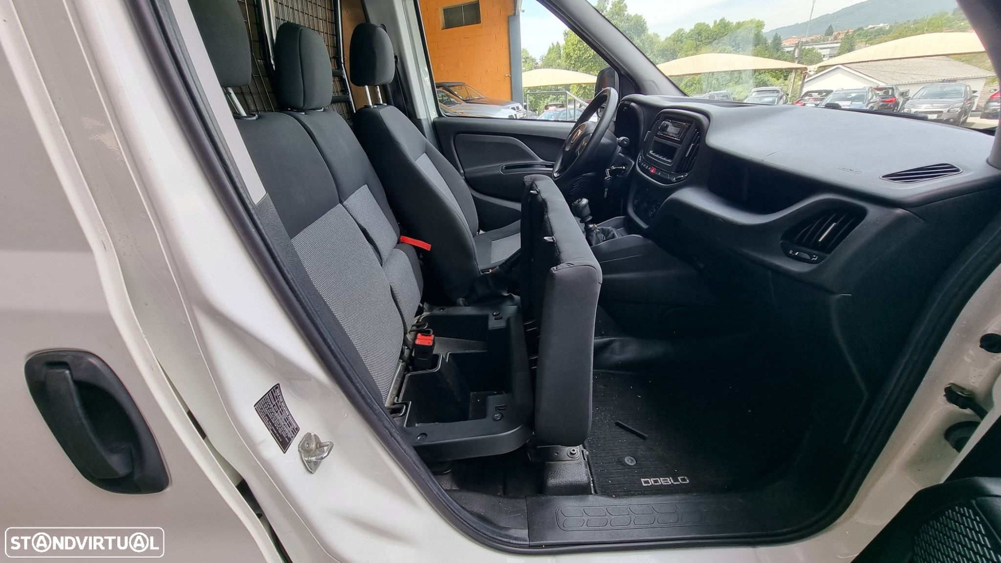 Fiat Doblo 1.6 MJ XL Easy 3L - 10