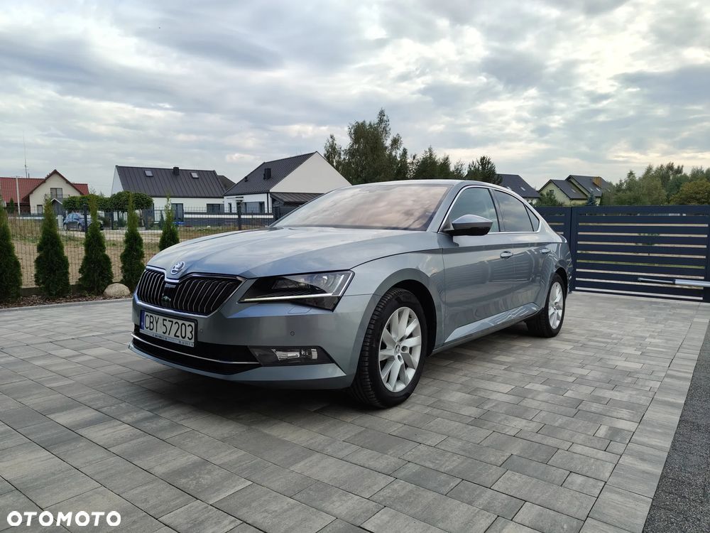 Skoda Superb 2.0 TDI 4x4 Ambition DSG - 6