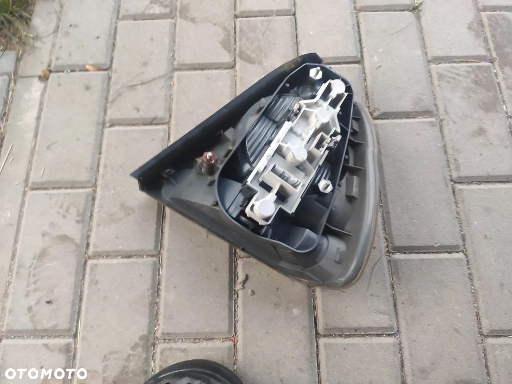 KL Lampa Lewy Tył BMW E46 Compact 6920237 - 2