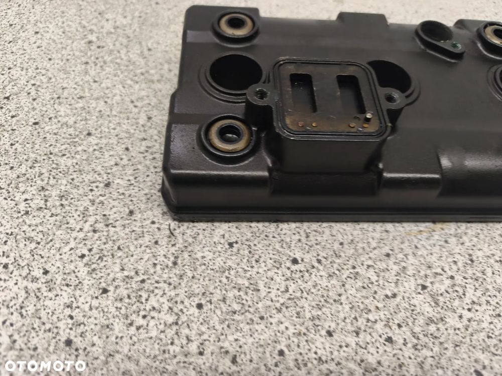 Dekiel silnika, pokrywa zaworów Yamaha R1 R22 09- - 10