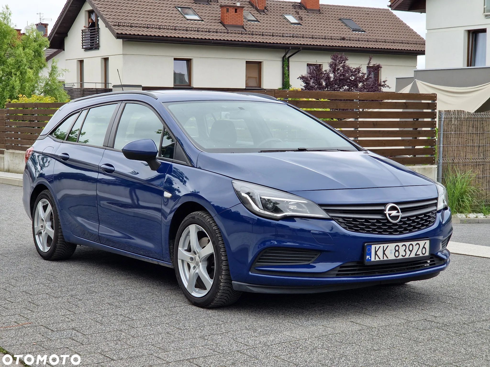 Opel Astra 1.6 CDTI Automatik Sports Tourer Active - 1