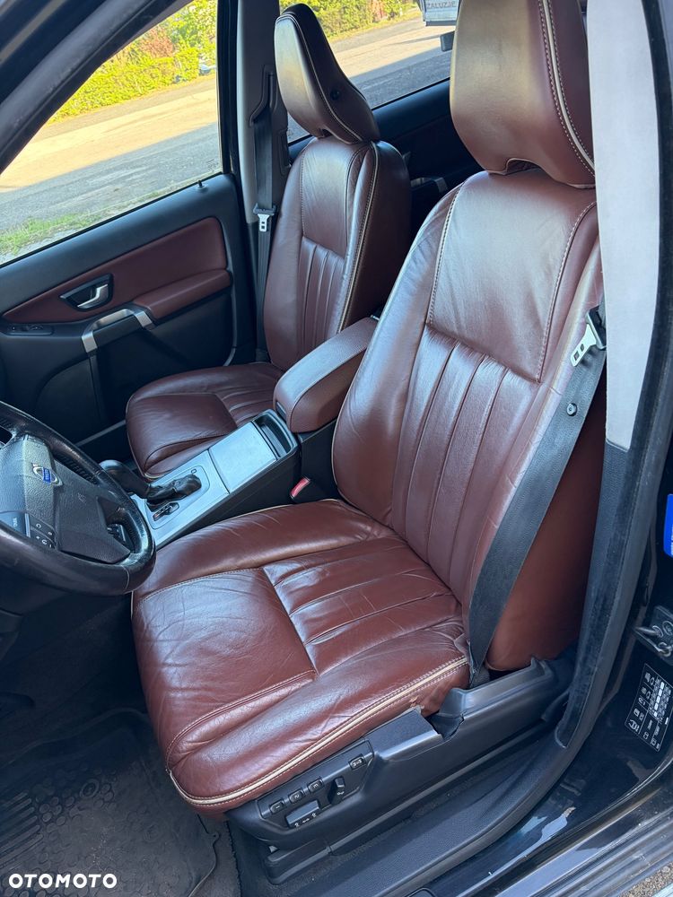 Volvo XC 90 D5 AWD R-Design - 4