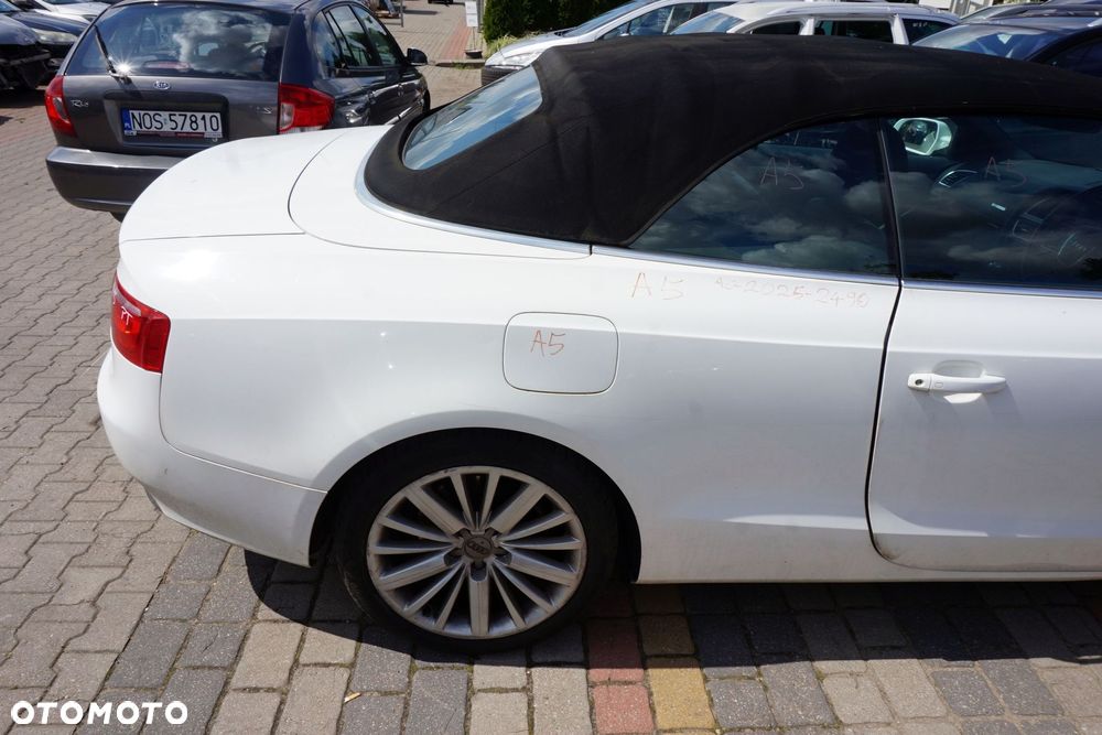 ĆWIARTKA BŁOTNIK TYLNY PRAWY A5 I 8T CABRIO LY9C  AUDI 2007-2016 - 2