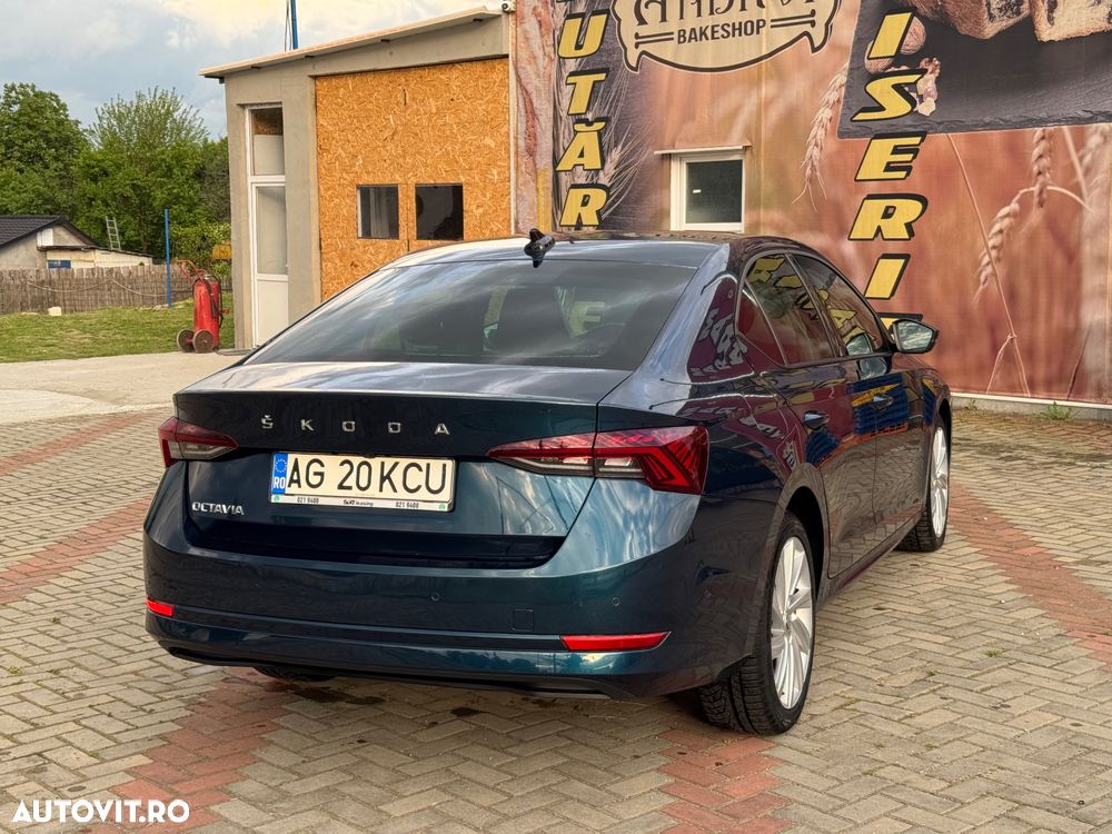 Skoda Octavia 2.0 TDI DSG Style - 3