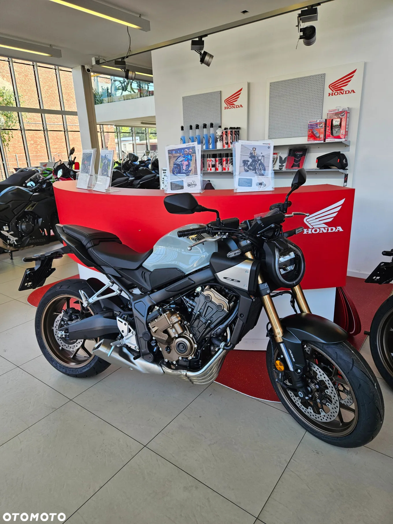 Honda CB - 5
