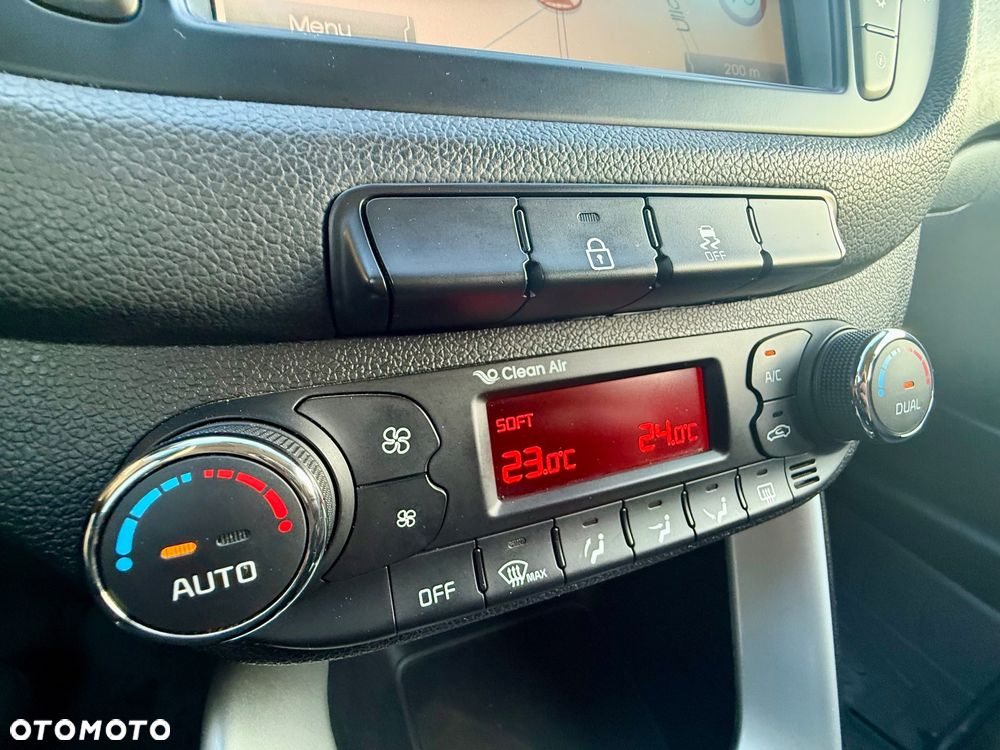 Kia Ceed 1.4 CVVT Spirit - 12