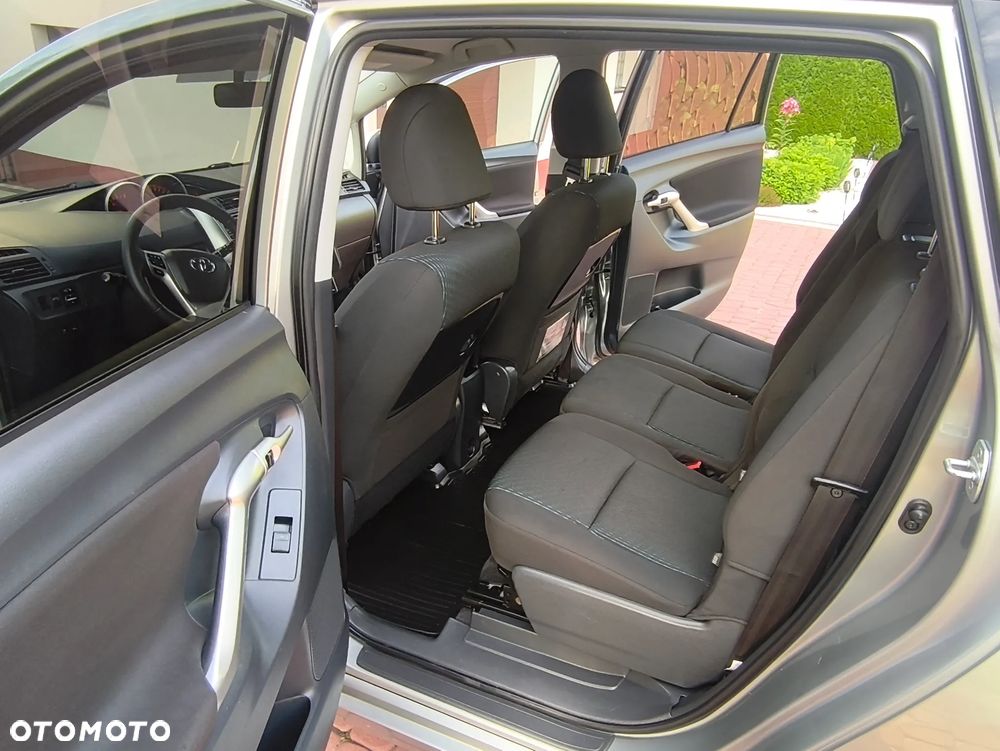 Toyota Verso 1.8 Sol plus NAVI - 13