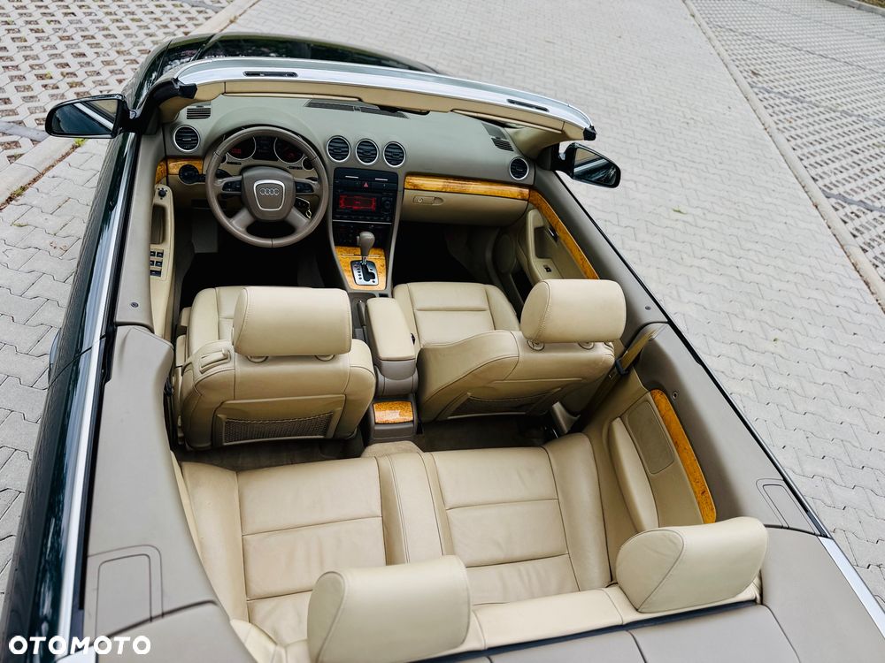 Audi A4 Cabrio - 9