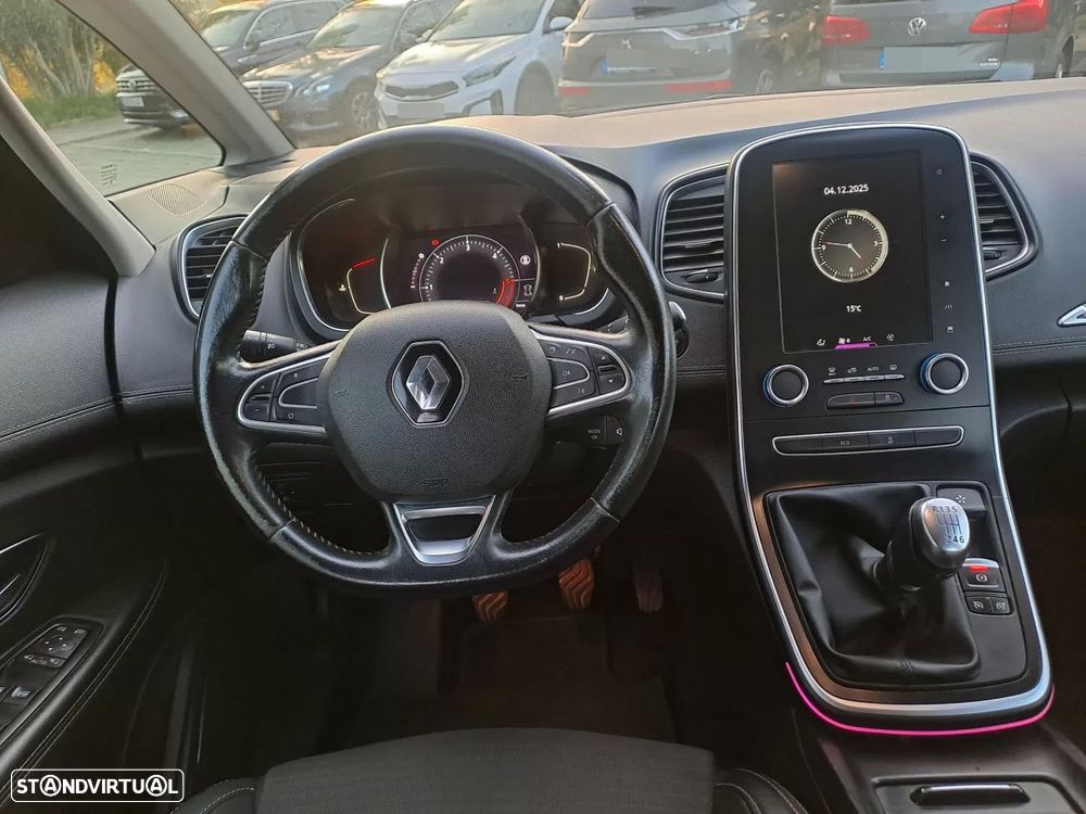 Renault Grand Scénic 1.5 dCi Intens Hybrid Assist SS - 13