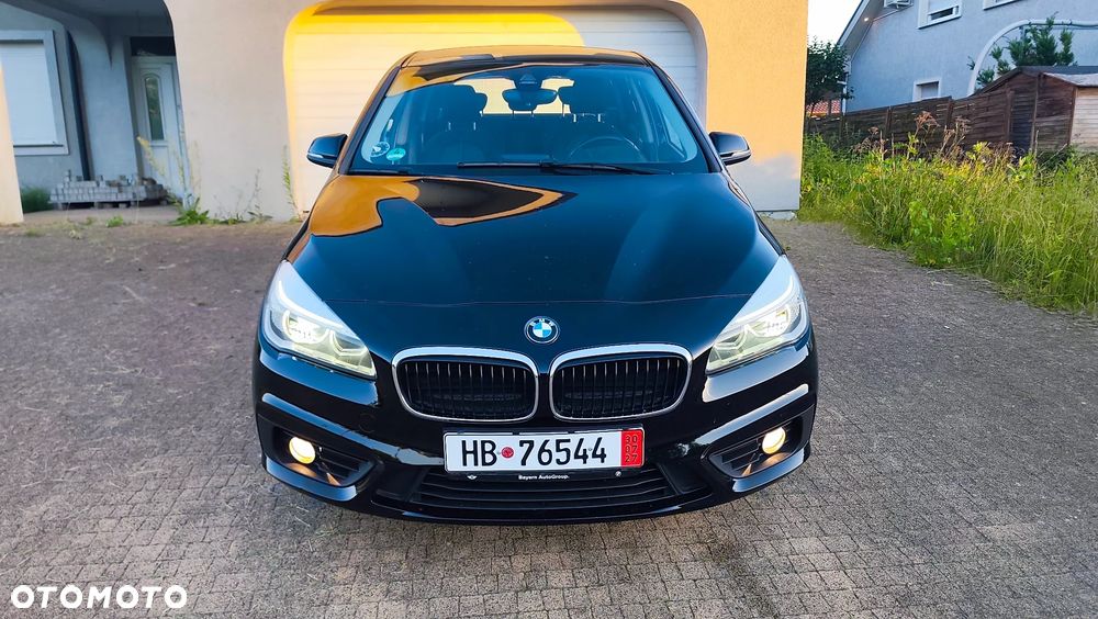 BMW Seria 2 218i Sport Line - 2