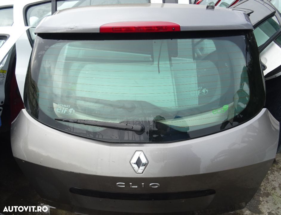 Haion Renault Clio 3 combi break din 2008 complet - 1