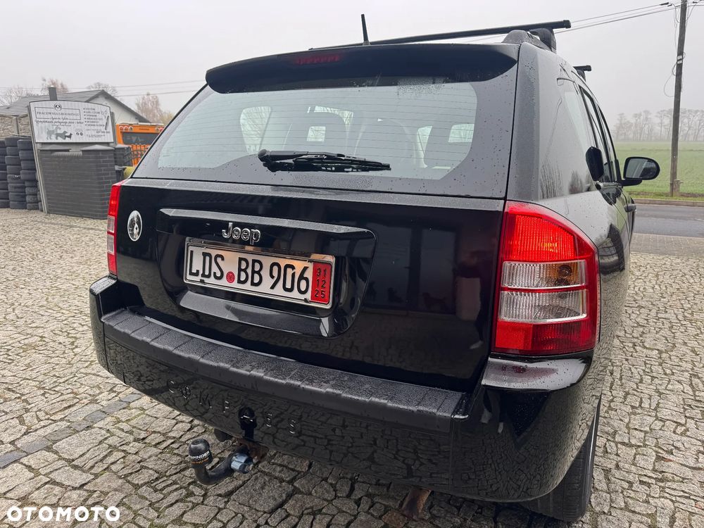 Jeep Compass 2.4I 4x4 Sport - 14