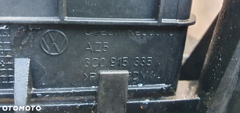 Obudowa podstawa akumulatora VW Tiguan I Lift 3C0915443A 3C0915335 - 8