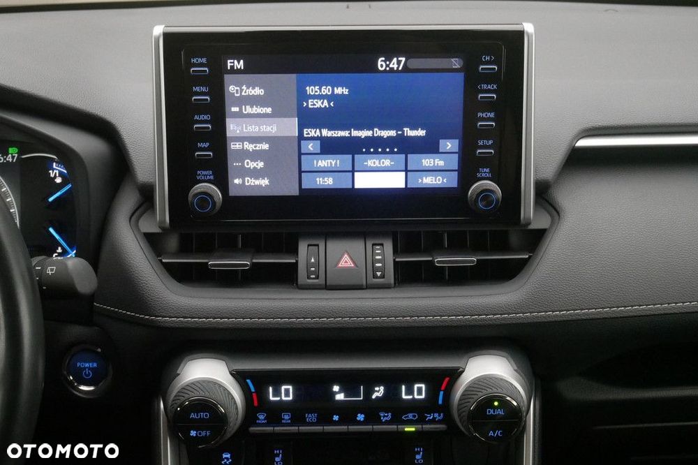 Toyota RAV4 - 10