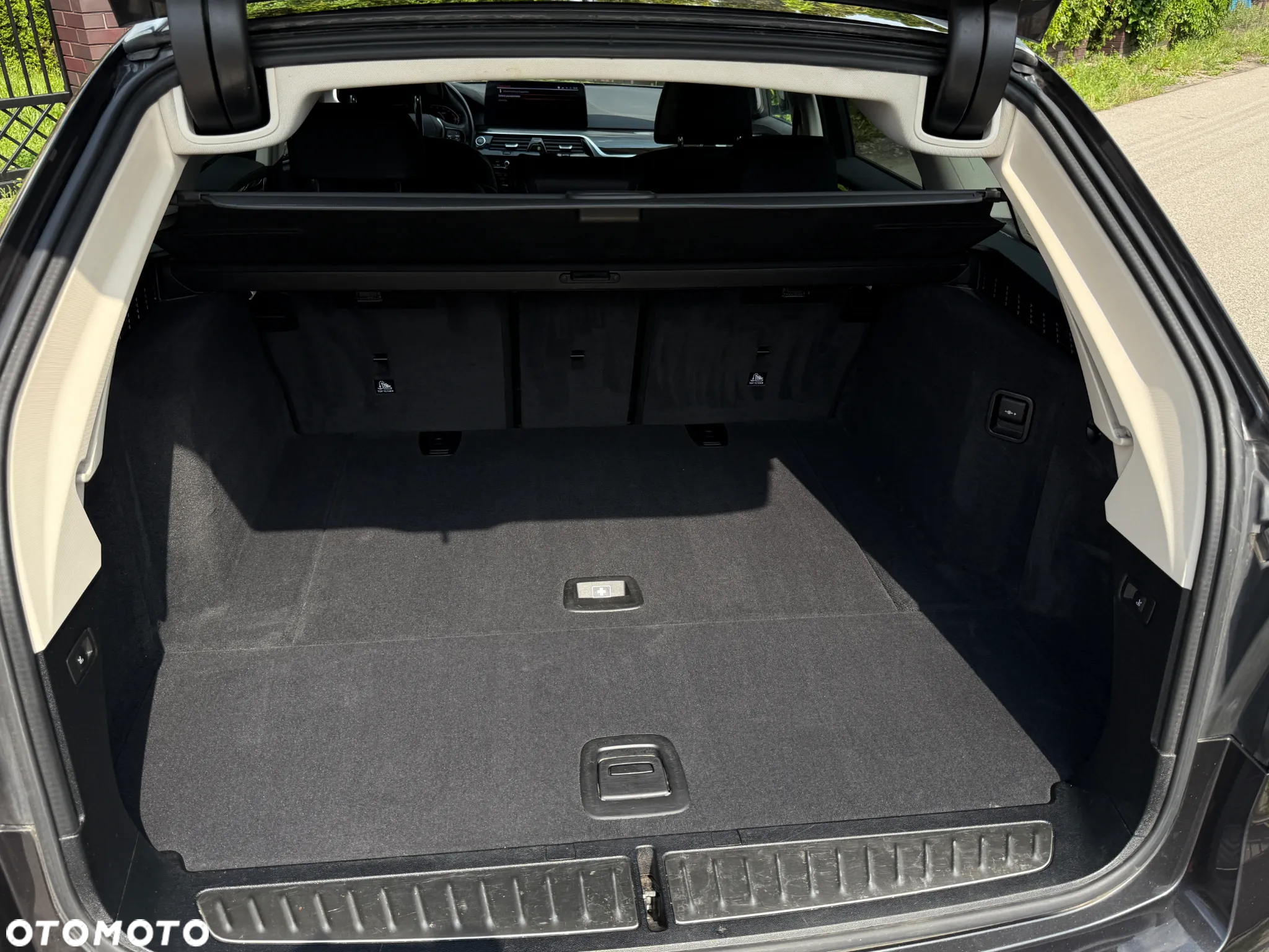 BMW Seria 5 530d xDrive Luxury Line - 36