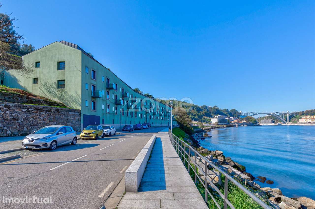 APARTAMENTO T2 DESTILARIA RESIDENCE - RIO DOURO, AFURADA - Grande imagem: 2/31