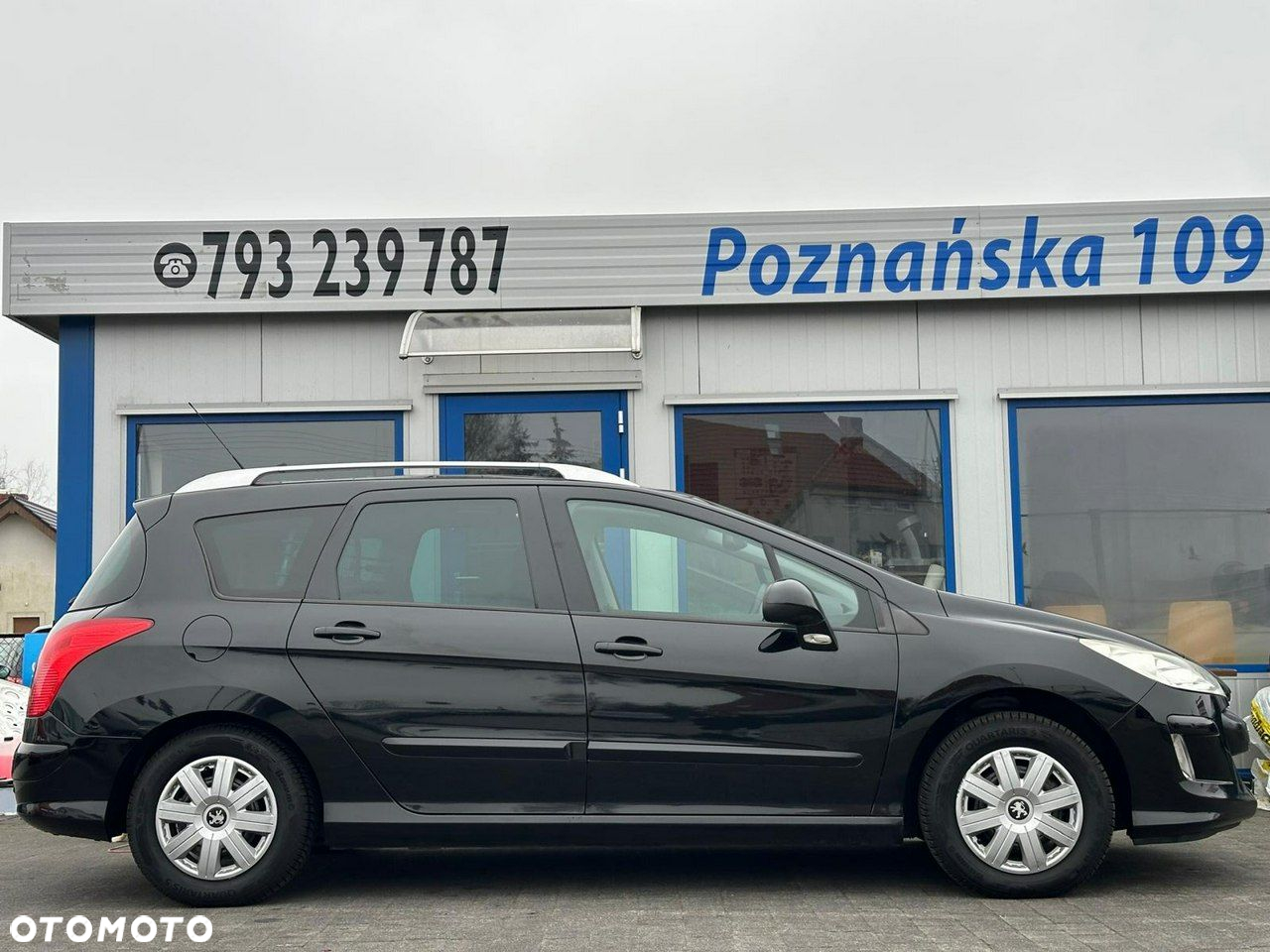 Peugeot 308 - 23