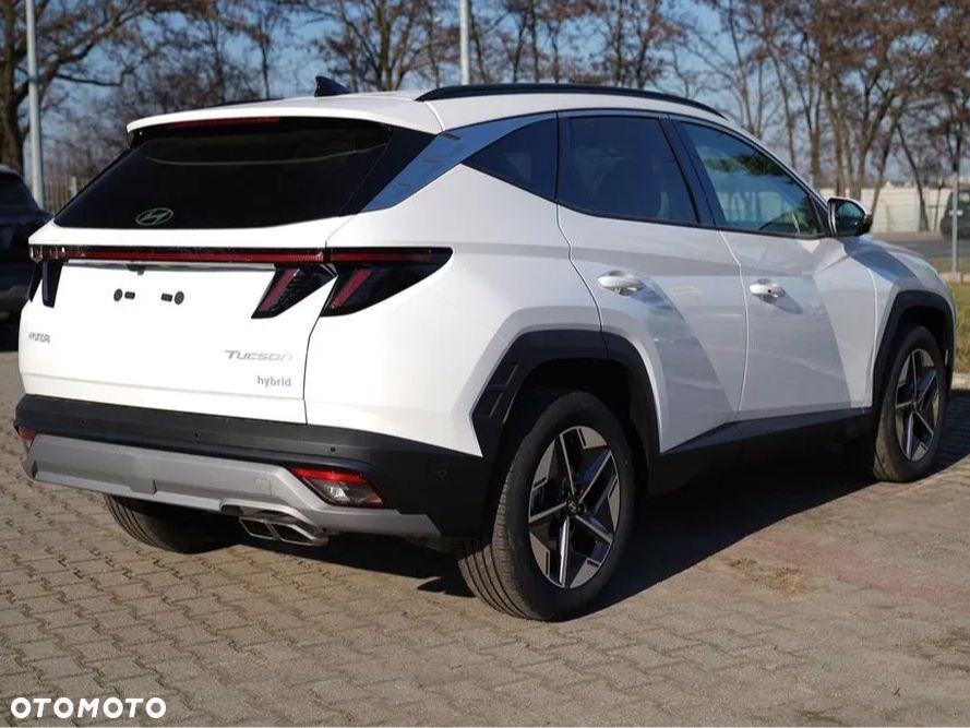 Hyundai Tucson 1.6 T-GDi HEV Executive 4WD - 4