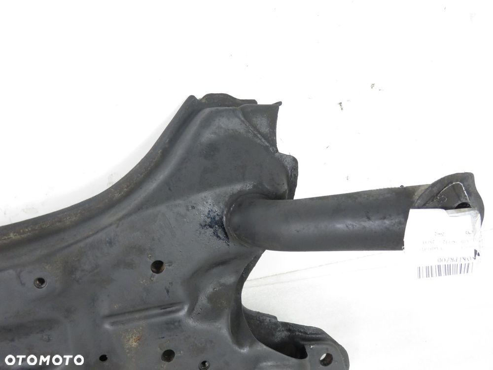 SANKI PRZÓD TOYOTA YARIS I 1.3 VVTi - 5