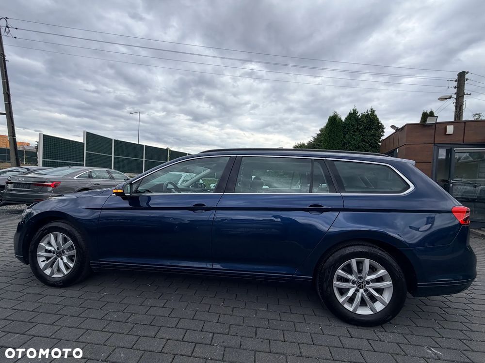 Volkswagen Passat - 15