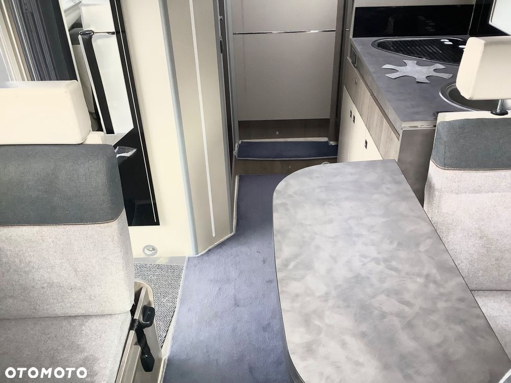 Ford Półintegra - 10