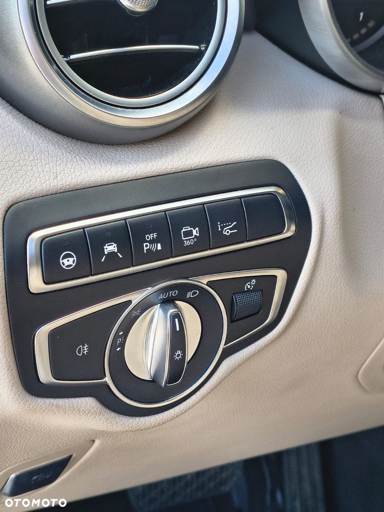 Mercedes-Benz GLC 300 4-Matic - 16