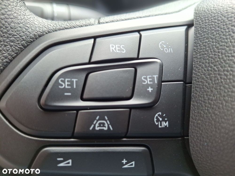 Volkswagen Transporter Furgon 2.0 TDI 150 KM manual - 24