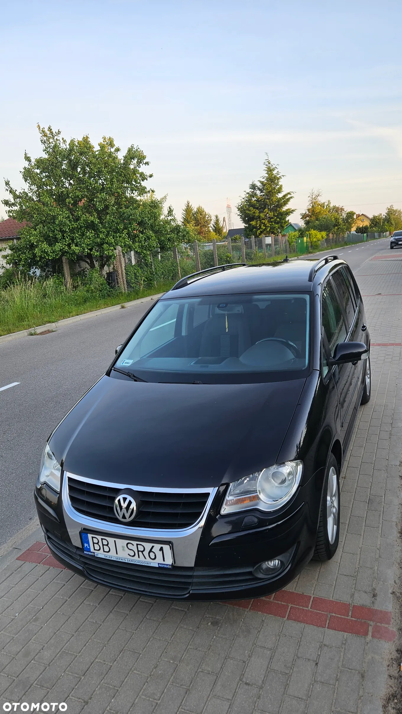 Volkswagen Touran 1.4 TSI United - 8