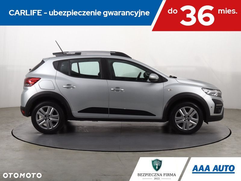 Dacia Sandero - 8