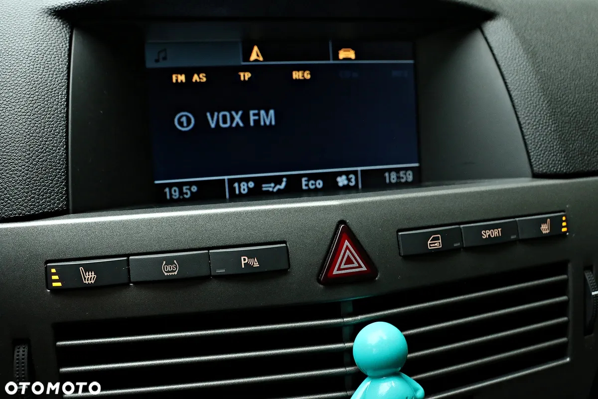 Opel Astra 2.0 Turbo Sport - 37