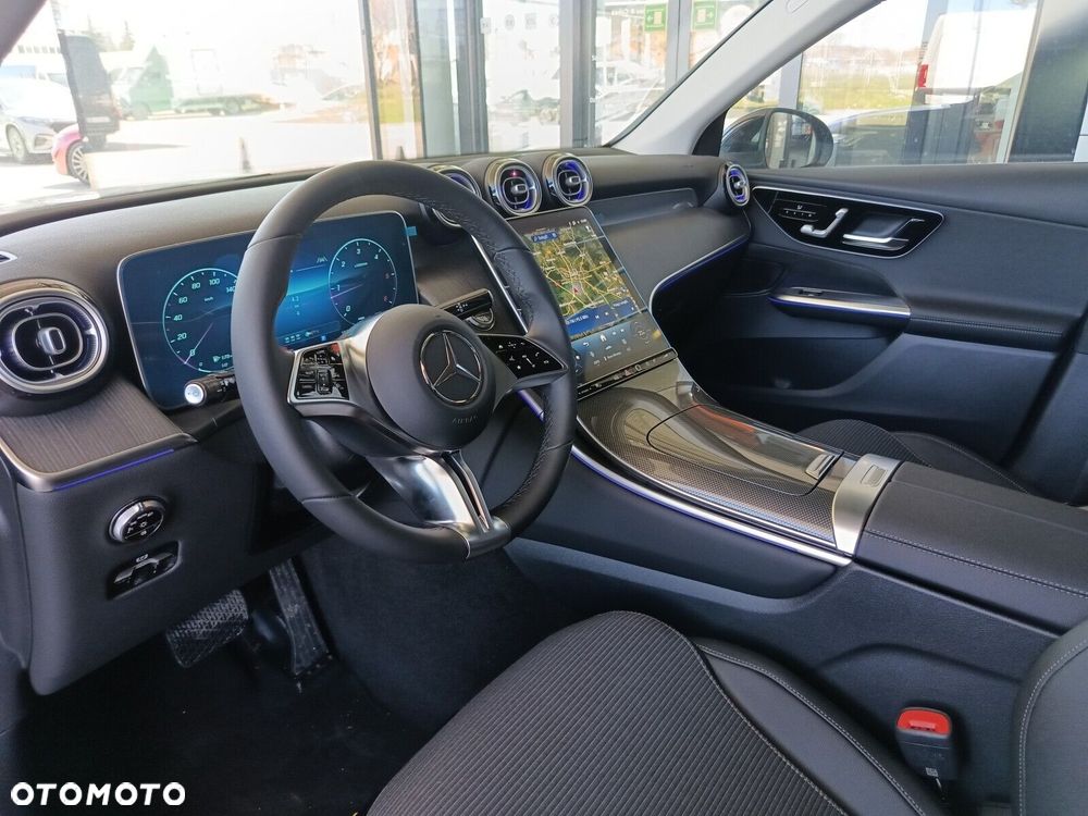 Mercedes-Benz GLC - 9