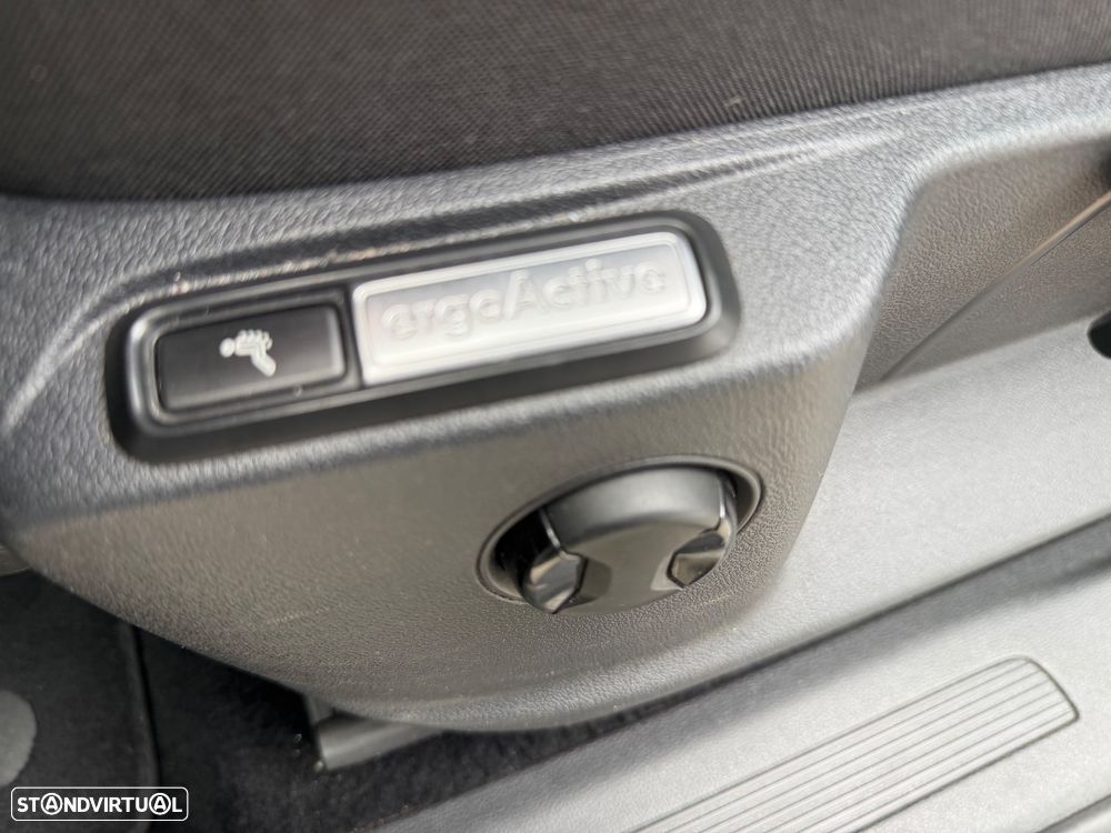 VW Tiguan 2.0 TDI SCR R-Line - 14